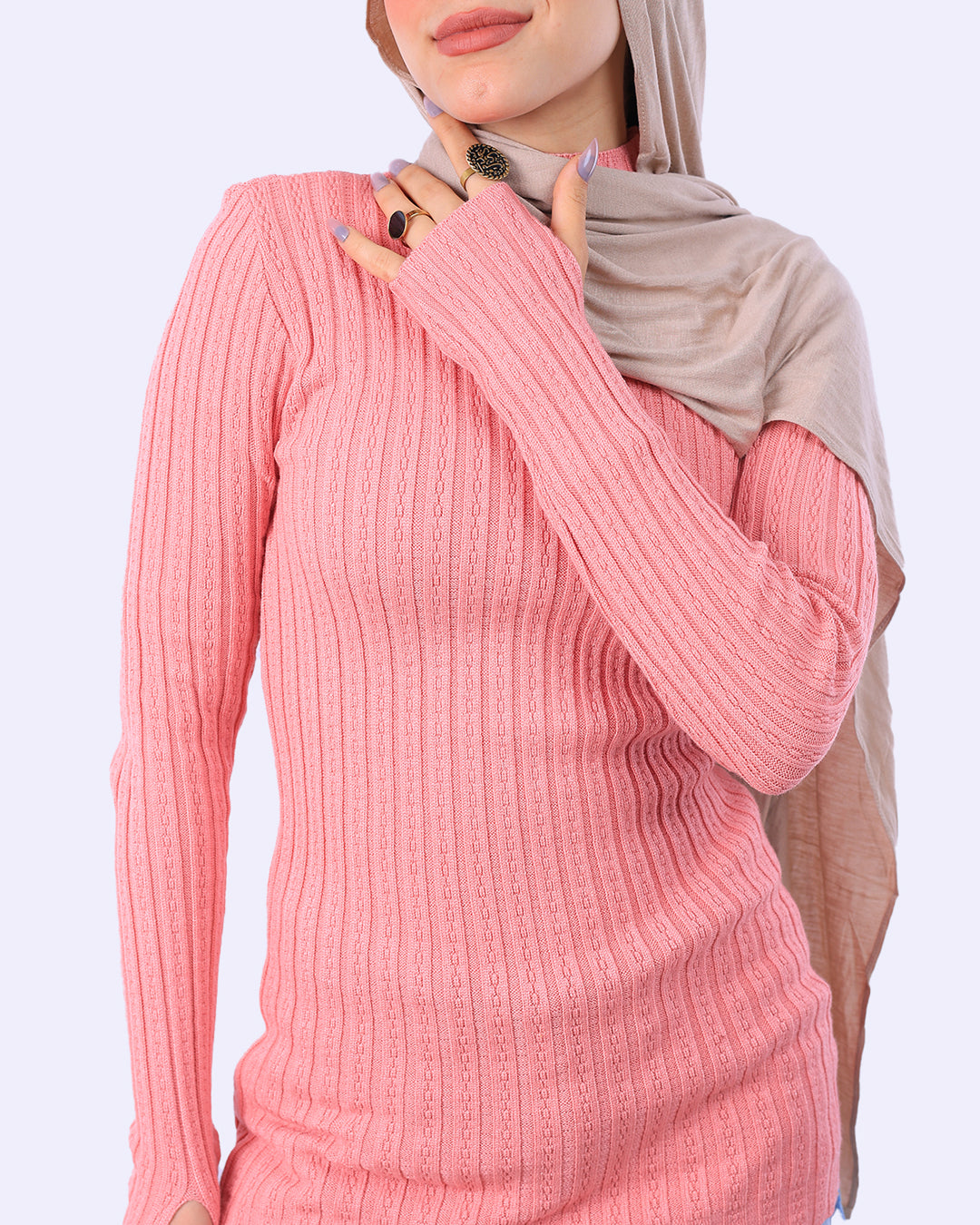 Finger Cut High Cole