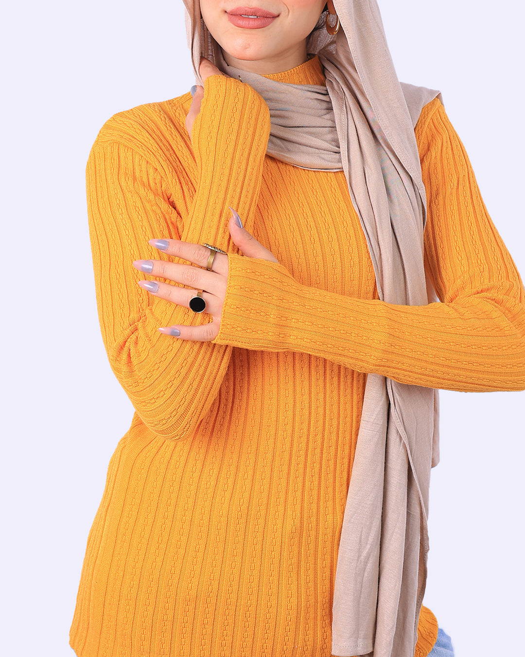 Finger Cut High Cole