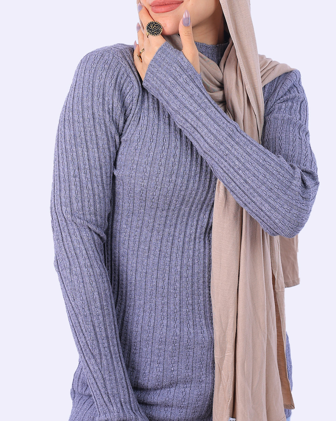 Finger Cut High Cole