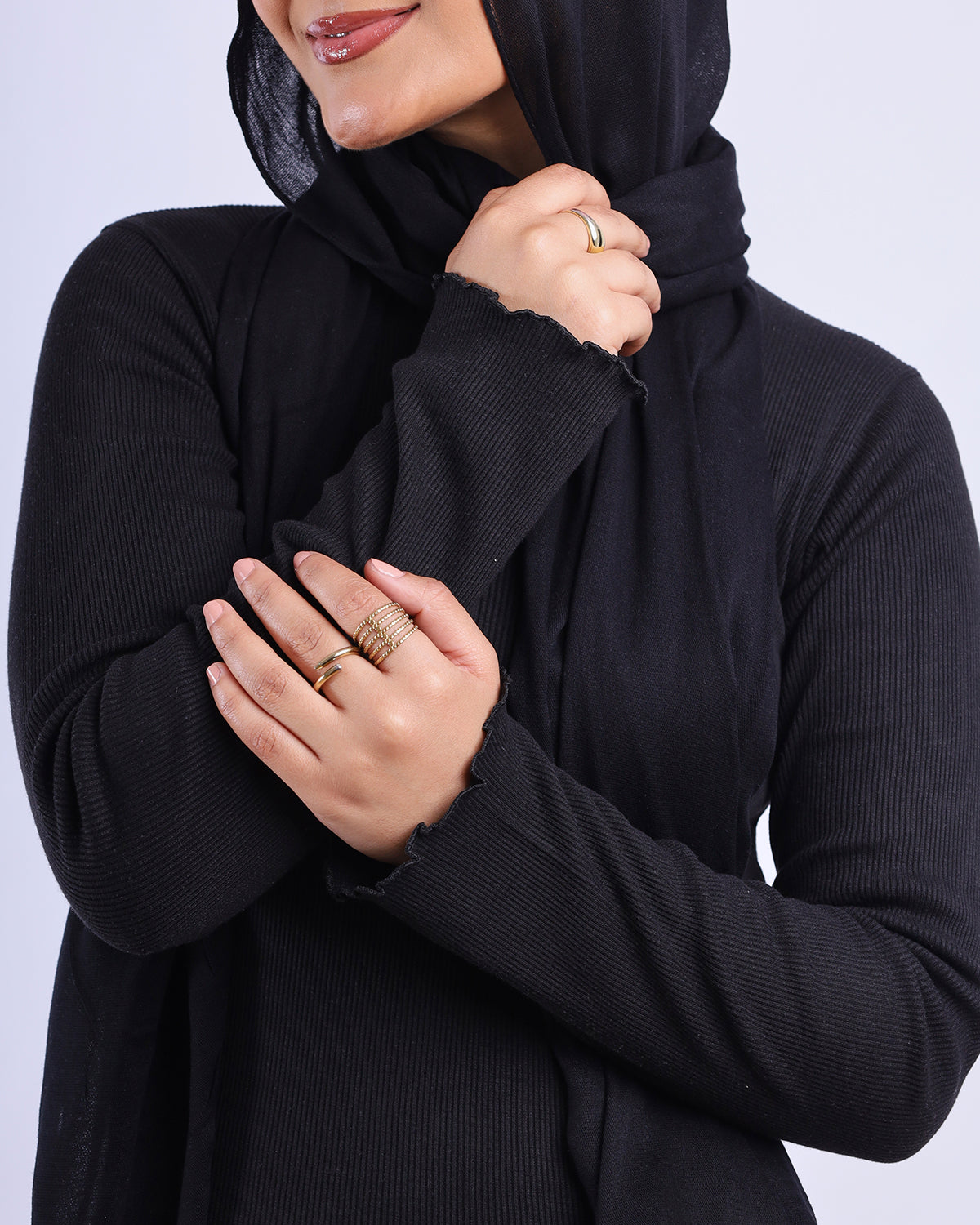 فستان أساسي ذو خطوط متعرجة