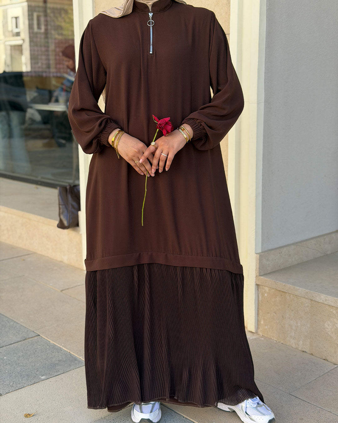 Sakina Abaya