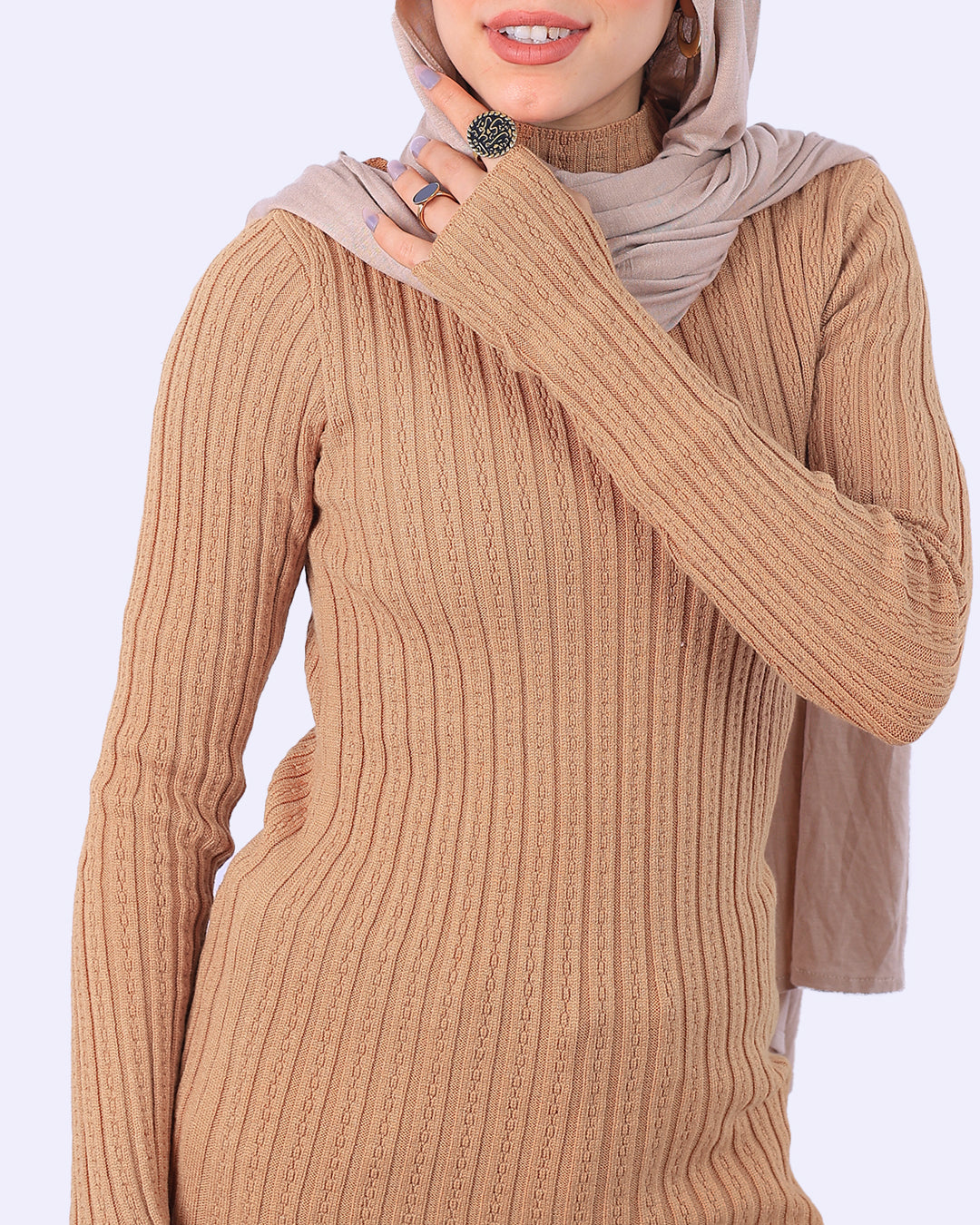 Finger Cut High Cole